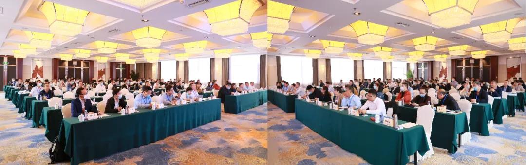 加氣協(xié)會(huì)主辦、東岳機(jī)械承辦的第五屆加氣混凝土行業(yè)總工程師論壇…